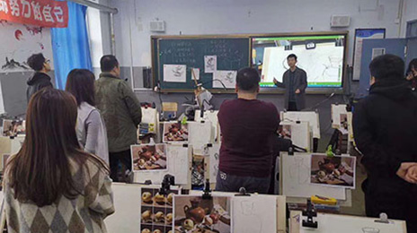 長春藝術(shù)實驗中學美術(shù)教室